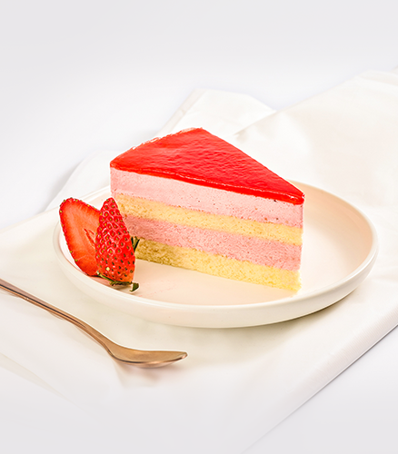 Frozen Strawberry Mousse Cheesecake